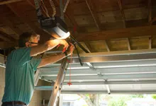 Lincoln Garage Doors Store Lincoln, MA 781-462-3207 Lincoln Garage Doors Store Lincoln, MA 781-462-3207 - emergency-services